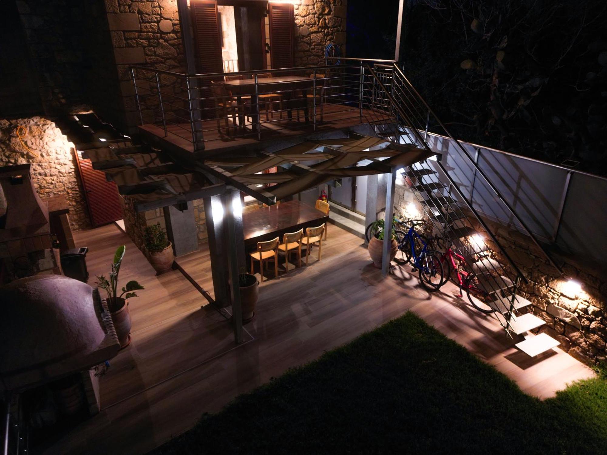 Heated Private Ozone Salt Pool, Jacuzzi, Cinema Inside & Outside, Ping Pong, Billiard, Ps5, Playground, Giant Chess, Giant Monopoly, Table Football, 3X Surround Sound - Villa Rokka Luxe Kissamos Ngoại thất bức ảnh