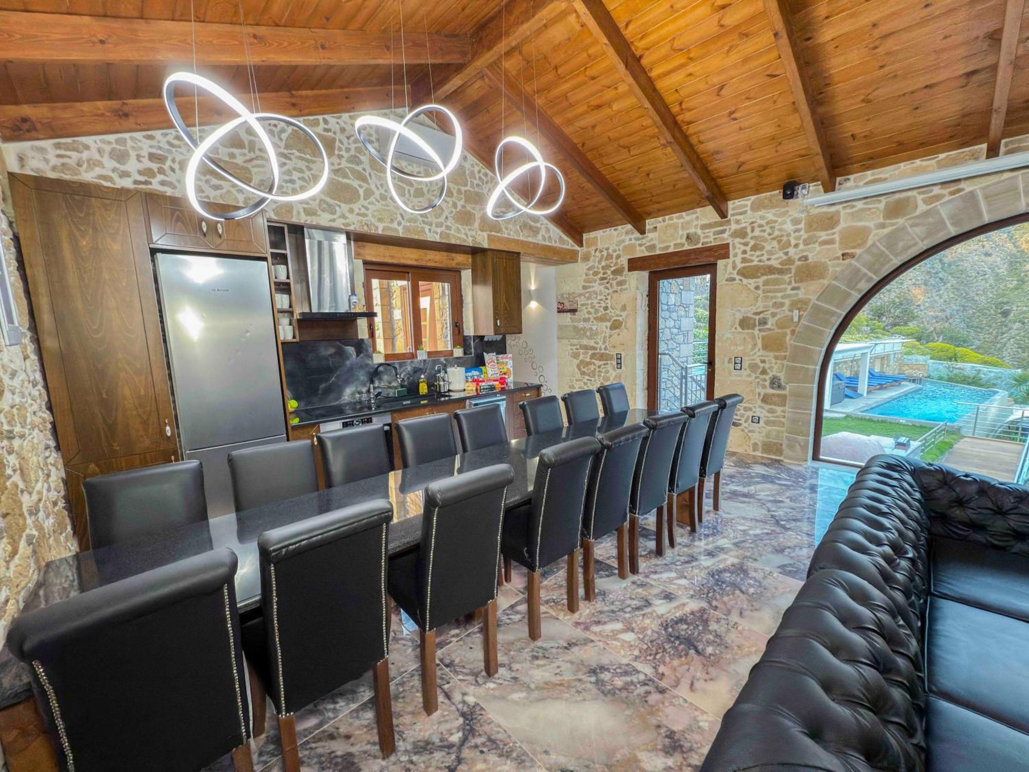 Heated Private Ozone Salt Pool, Jacuzzi, Cinema Inside & Outside, Ping Pong, Billiard, Ps5, Playground, Giant Chess, Giant Monopoly, Table Football, 3X Surround Sound - Villa Rokka Luxe Kissamos Ngoại thất bức ảnh